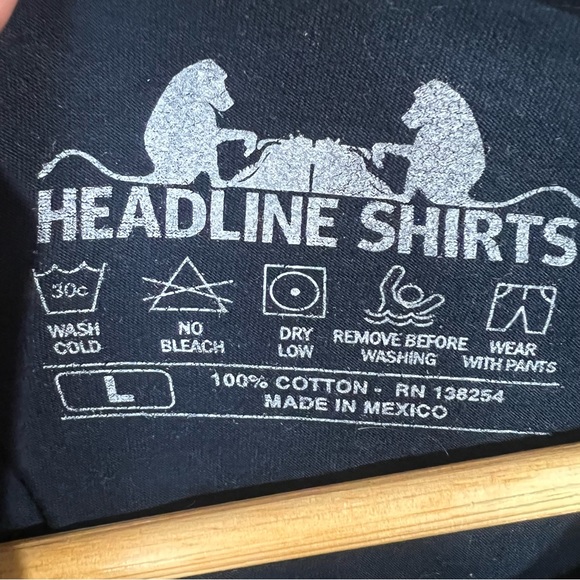 "Better Luck Next Time! - Moby Dick" Graphic Tshirt Short Sleeve Crewneck Large - Picture 4 of 4